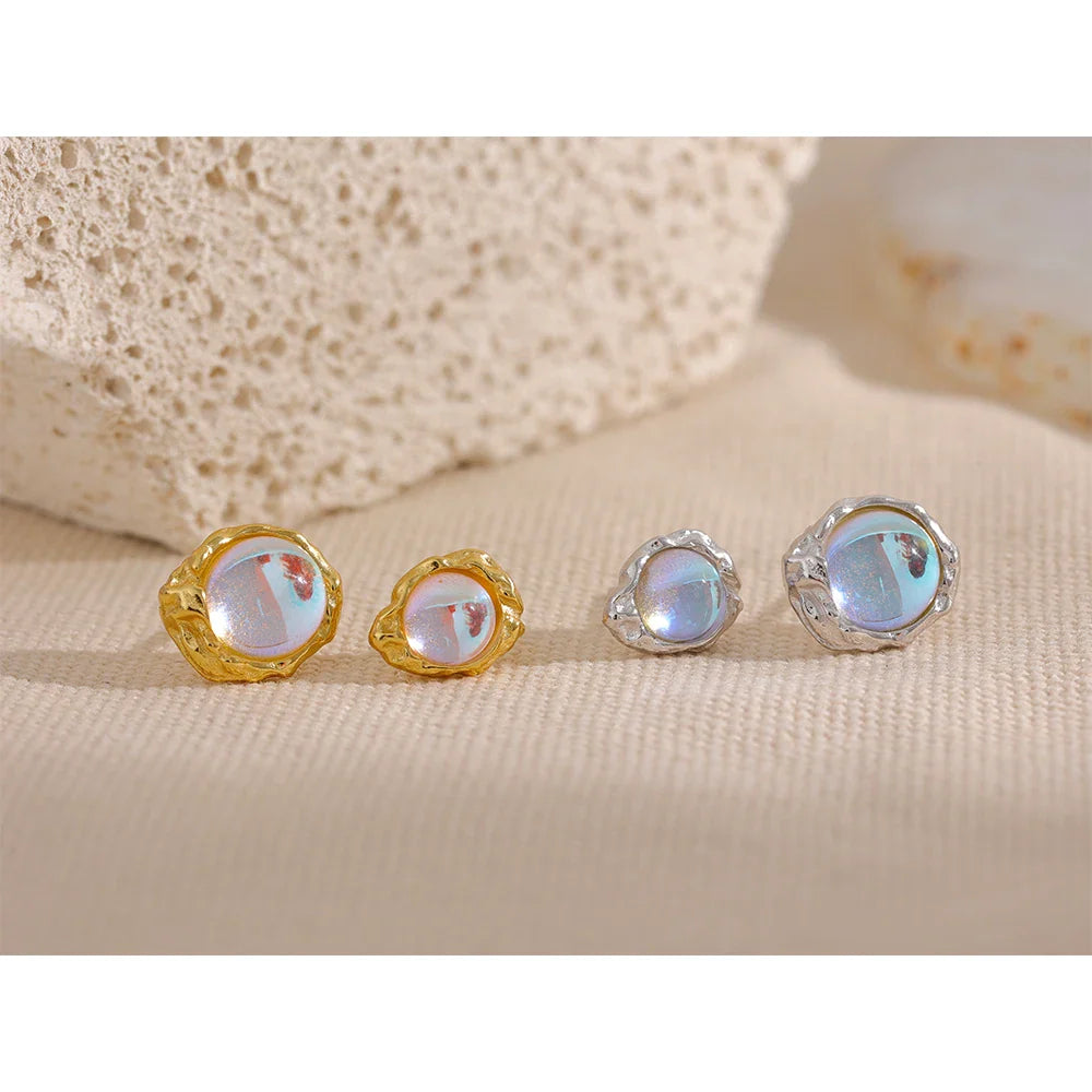 Brinco Assimétrico de Prata Esterlina