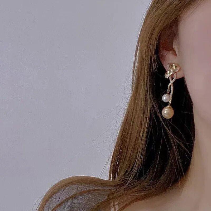 Brinco de Pérolas Top Longo